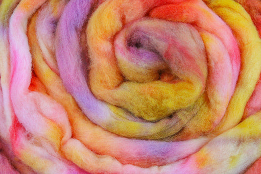 Merino hand dyed roving, combed top - 4 oz