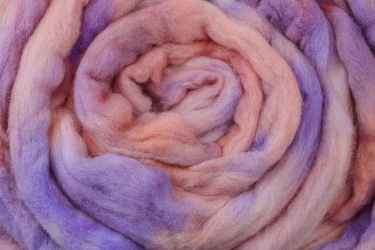 Merino hand dyed roving, combed top - 4 oz
