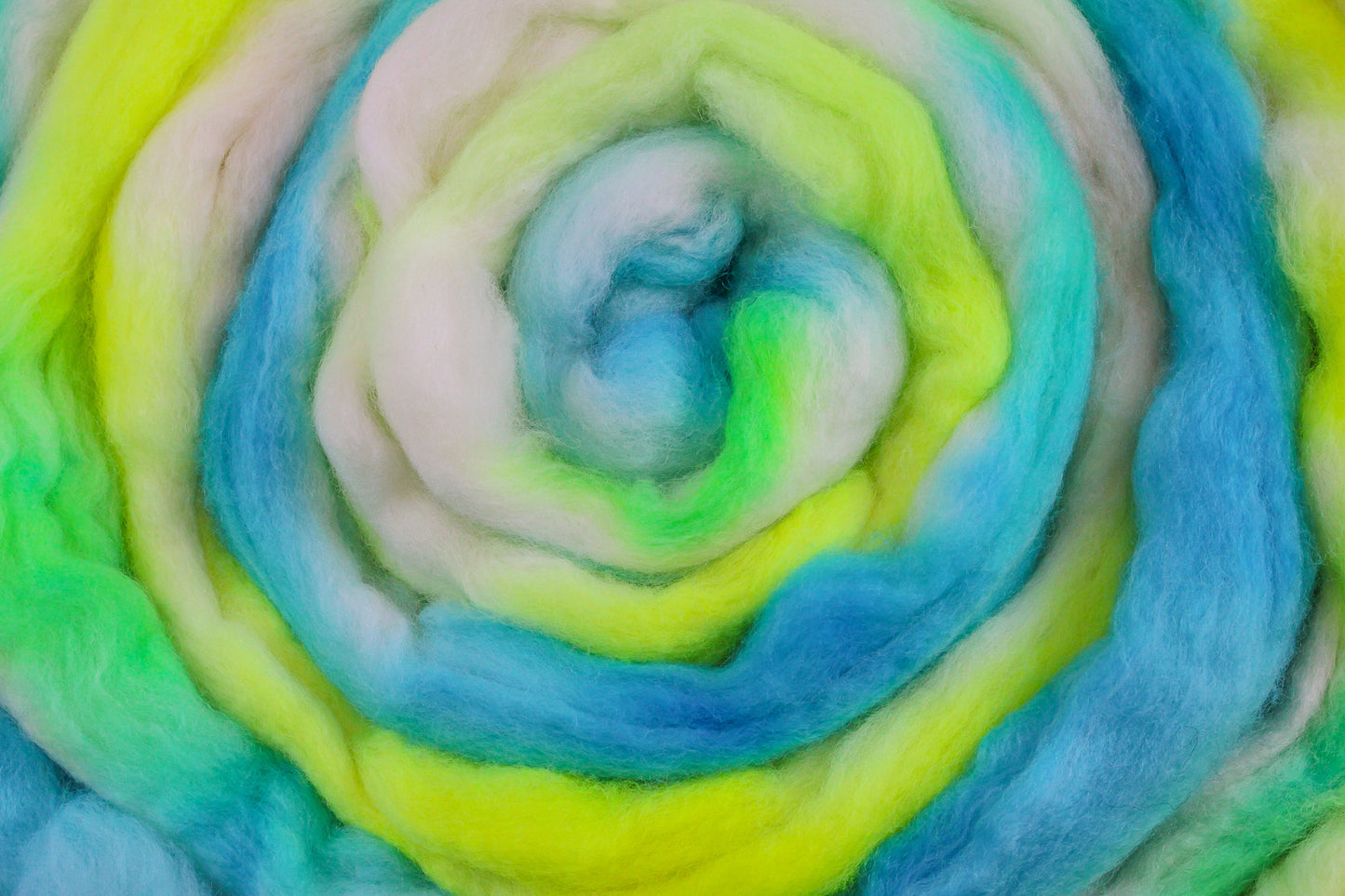 Superwash Merino/Nylon blend hand dyed roving, combed top - 4 oz