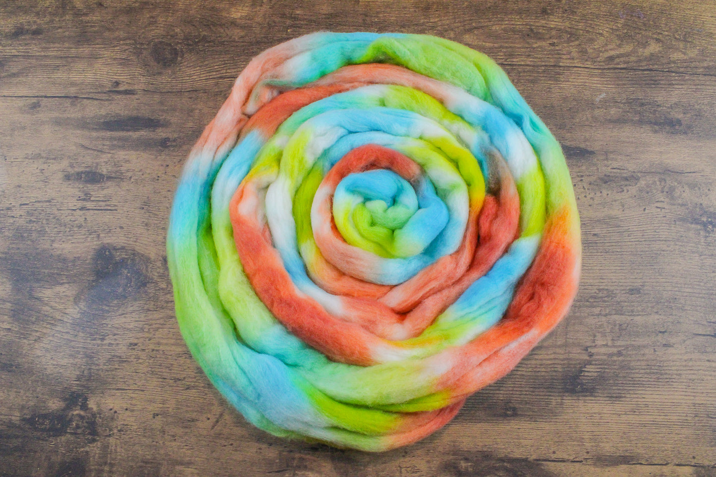Merino hand dyed roving, combed top - 4 oz